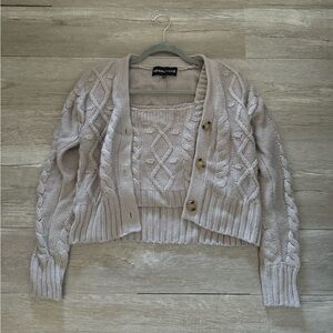 Kendall & Kylie Knit Grey Sweater Cardigan & Tank Cropped Duo